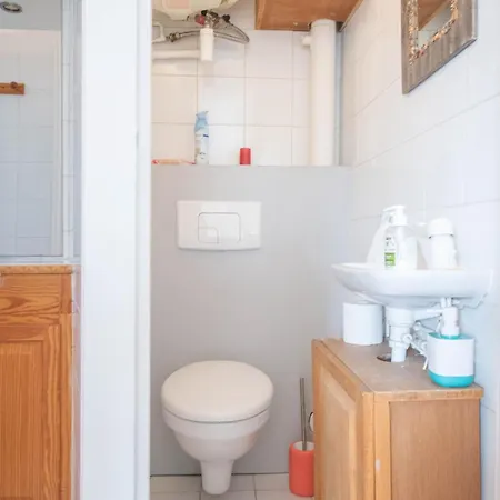 Cosy And Very Flat With Open View On A Parc アパート パリ