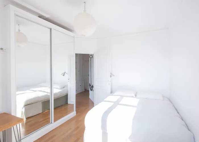 Διαμέρισμα Cosy And Very Flat With Open View On A Parc *